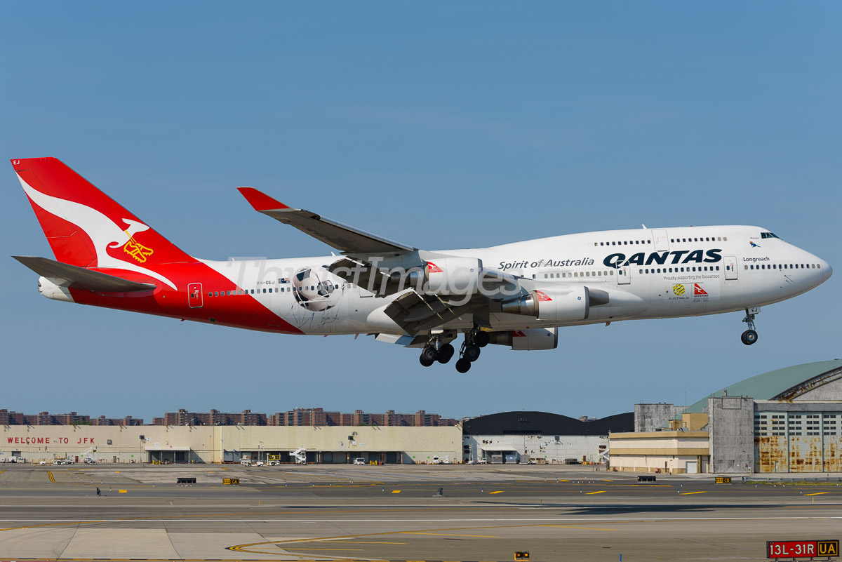 Boeing 747-438/ER VH-OEJ (cn 32914/1331)